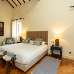 The Manor House Celeiros