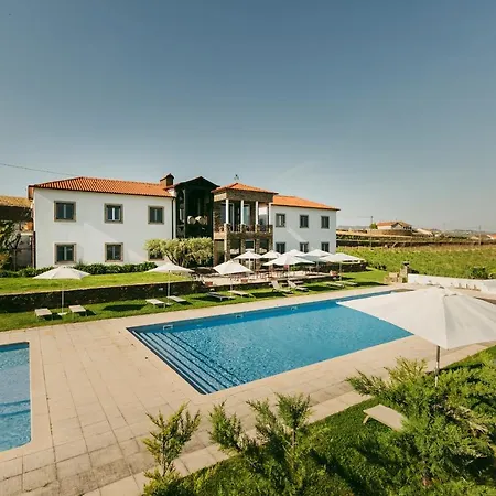 Casa Pipas / Quinta Do Portal Hotel Sabrosa