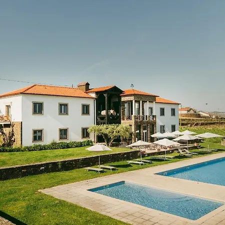 Casa Pipas / Quinta Do Portal