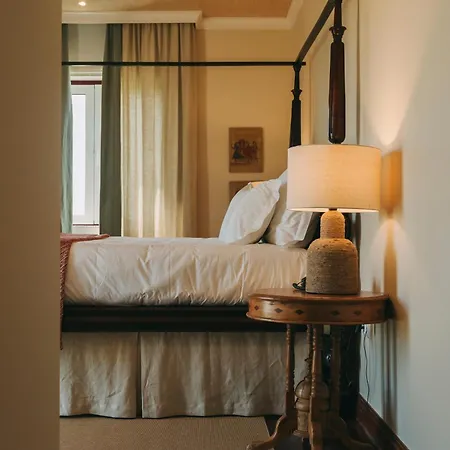 The Manor House Celeiros Hotell 3*