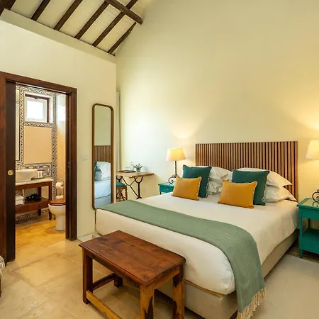 The Manor House Celeiros